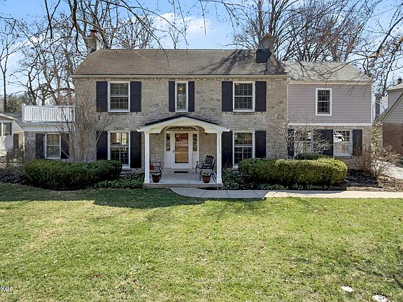 5th image of 2020 Strathmoor Blvd