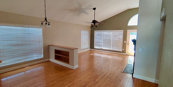 5th image of 1114 N Madrid Ln