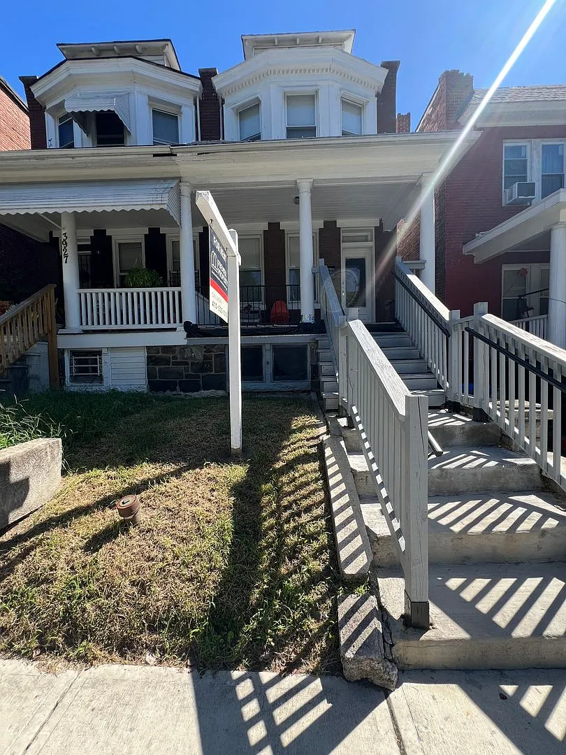 3925 Greenmount Avenue — Photo 1