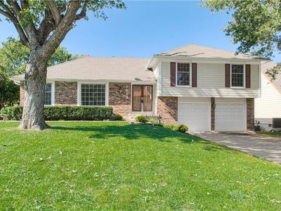 7612 Sterling Ave, Raytown, MO, 64138