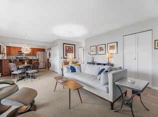 605 3rd St APT 9, Traverse City, MI 49684
