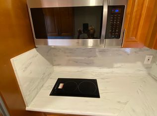 10100 SW 45th St, Miami, FL 33165