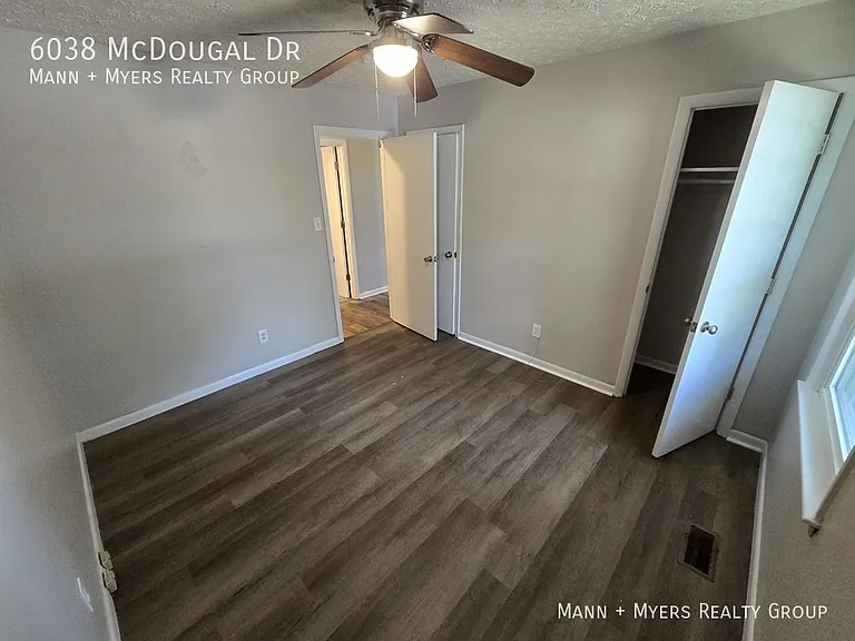 6038 McDougal Dr — Photo 22