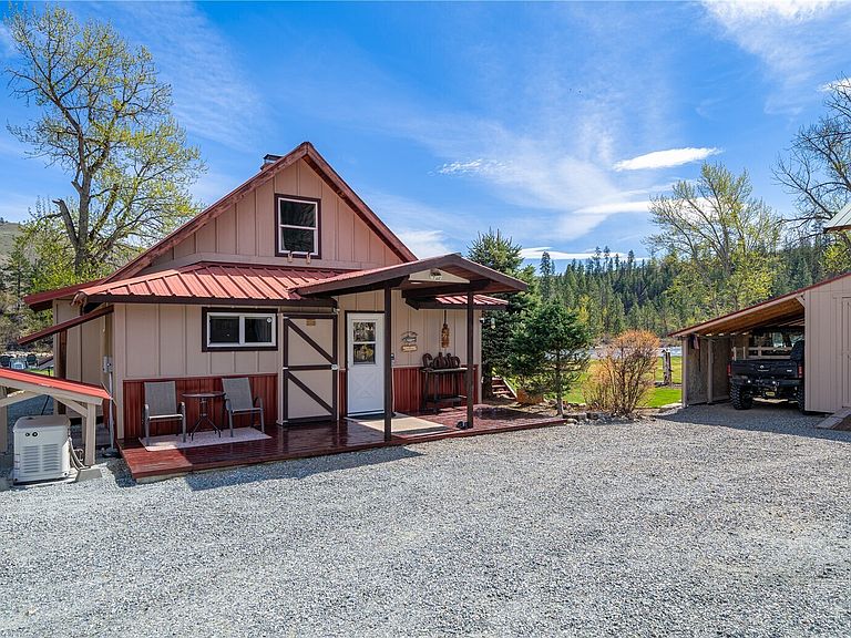 Listing photo 4