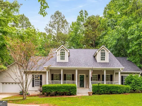 560 McCready Dr, Dallas, GA 30157