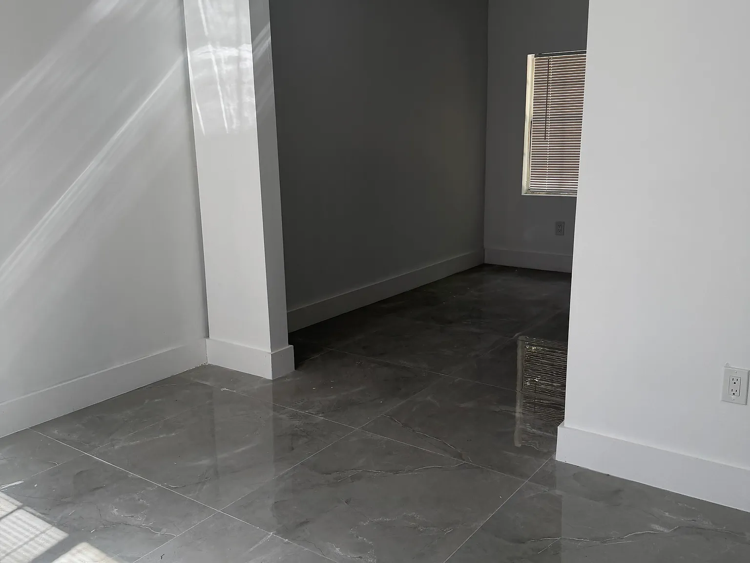 1 bed, 650 sqft, $1,400 — Photo 2