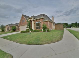 200 Tower Cir, Terrell, TX 75160