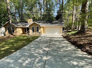 310 Soft Pine Trl, Roswell, GA 30076
