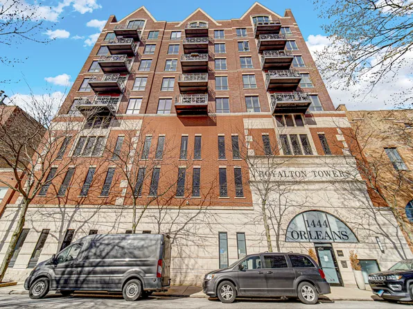 1444 N Orleans St APT 6J, Chicago, IL 60610