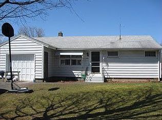 2561 W Brutus St, Weedsport, NY 13166