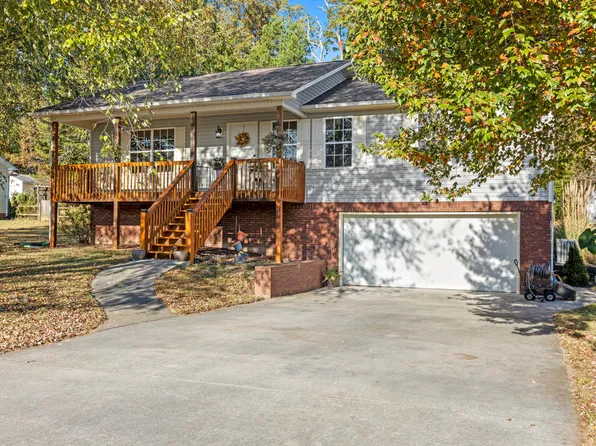 151 Farmway Dr SE, Cleveland, TN 37323