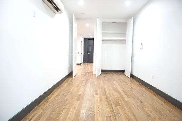 Rented by Lofts and Flats LLC | media 21