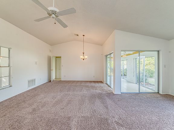 3rd image of 11413 Splitwood Ln