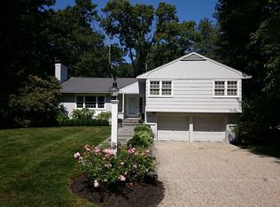 37 Chestnut Hill Ter, Newton, MA 02467