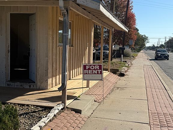 4th image of 11091 W 44th Ave