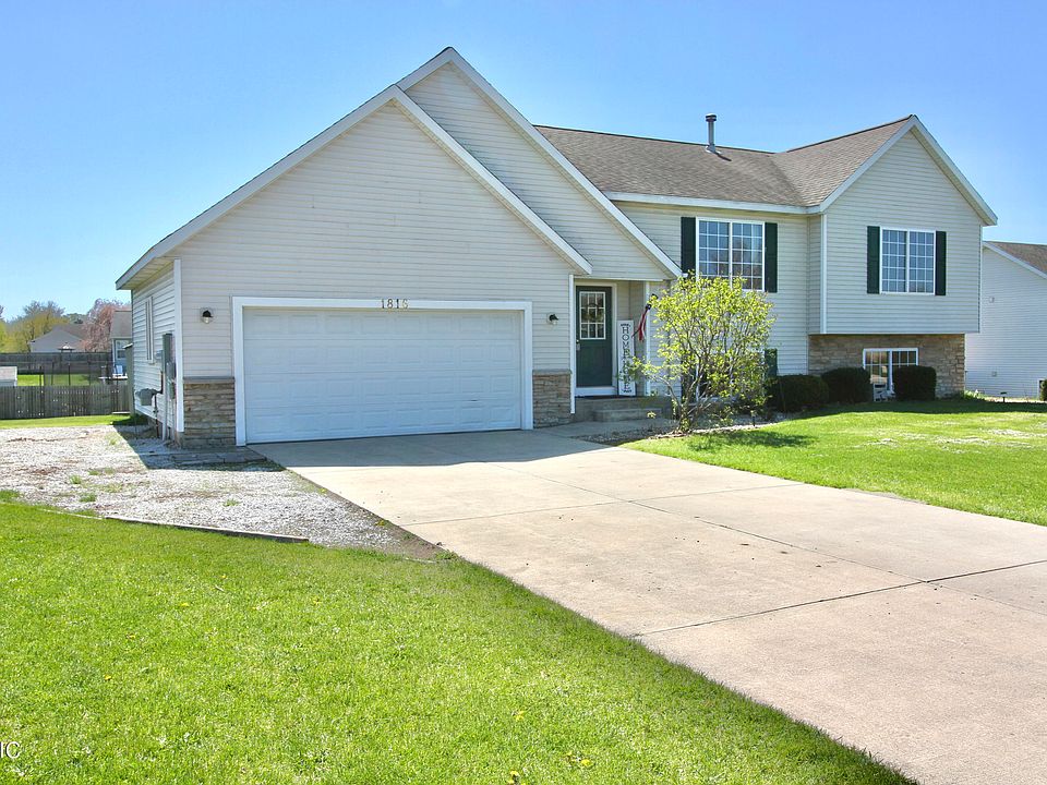 1st image of 1816 Cooke Farm Dr