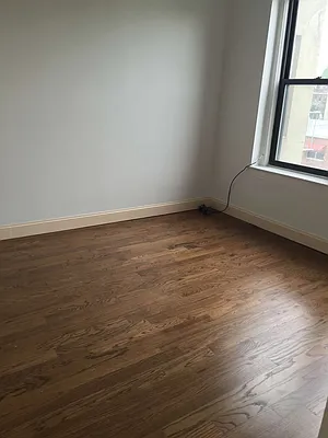 Rented by Metropolis International Realty Inc. | media 50