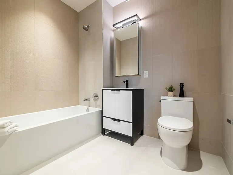 1457 Flatbush Ave #504 — Photo 7