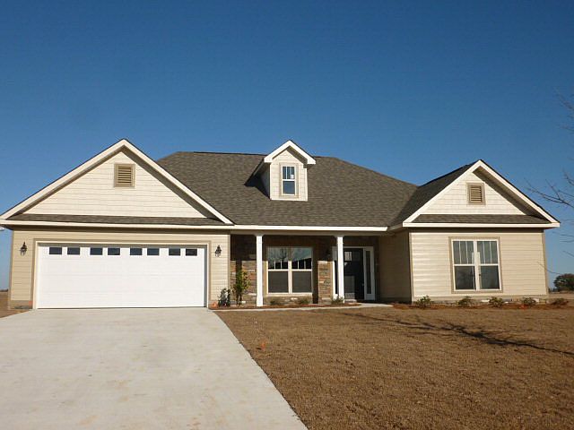 1st image of 102 Weeping Willow Trl