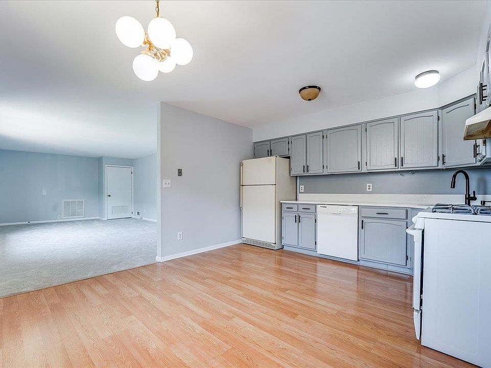 1st image of 410 Paterson Ave Building A-2