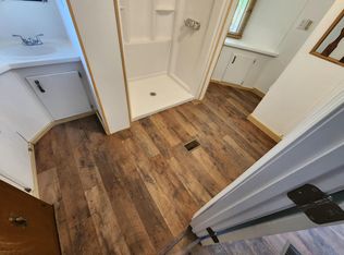 132 Vinewood Cir, Asheville, NC 28806