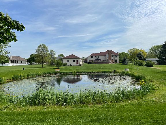 5th image of 16022 Aberdeen Dr