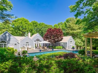 2 Woodhollow Dr, East Hampton, NY 11937