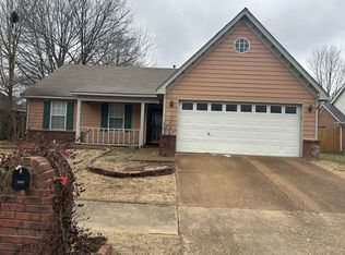 1433 Milestone Dr, Collierville, TN 38017
