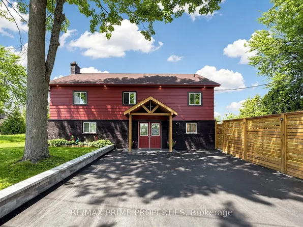 4298 Plum Point Rd W, Ramara, ON L3V 0P8