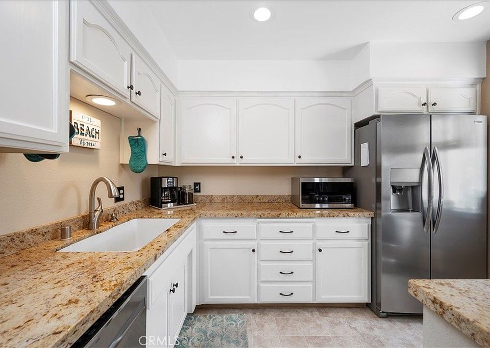 1st image of 676 N 12th St APT 5