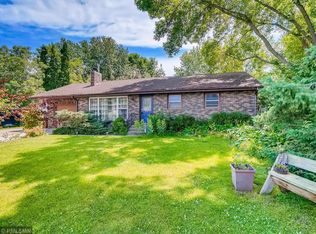 1487 Woodhill Rd, Burnsville, MN 55337