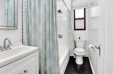 4th image of 211 E 35th St APT 8B