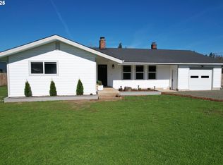 5878 Nonpareil Rd, Sutherlin, OR 97479