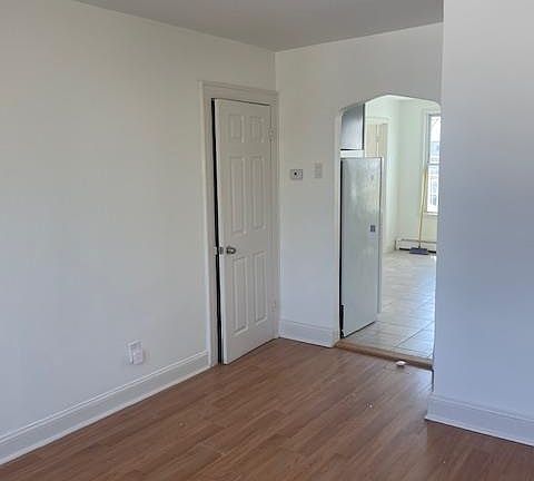 3rd image of 85 Laidlaw Ave #3