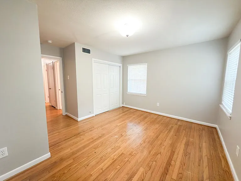 10457 Solta Dr — Photo 29