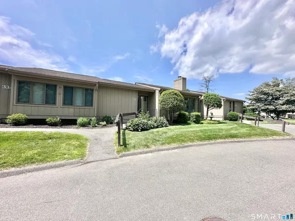 33 Pilgrim Harbor #B, Wallingford, CT 06492