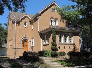 115 Dupee Pl, Wilmette, IL