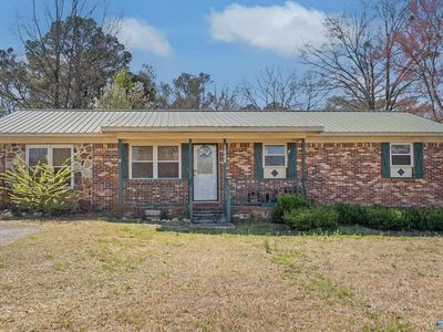 1608 Woodview Dr SW, Hartselle, AL, 35640