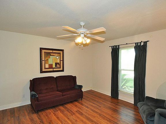 5th image of 3506 Glenn Lakes Ln