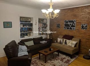 28 Fellsway W #1, Somerville, MA 02145