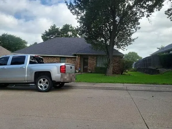 521 The Meadows Pkwy, Desoto, TX 75115