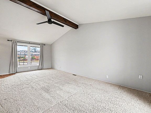 4th image of 2840 Canterbury Rd