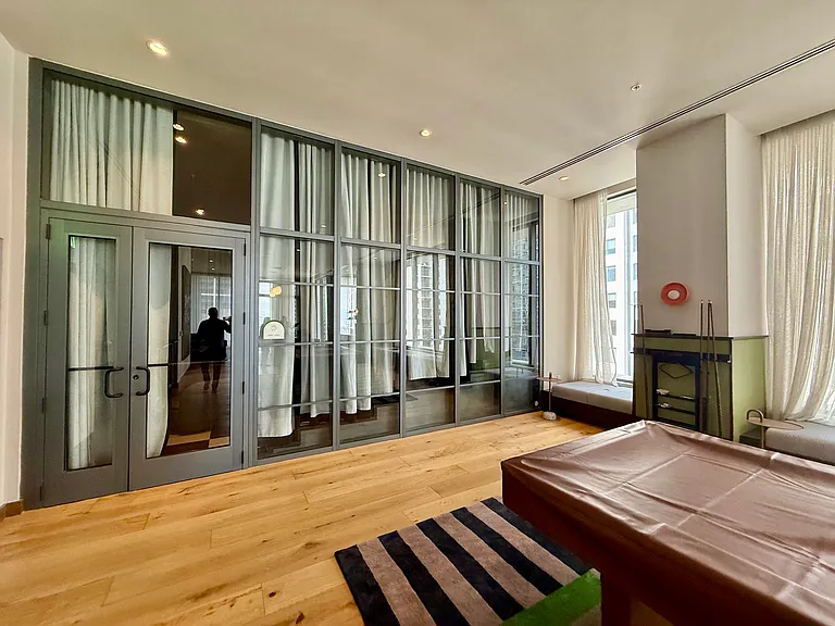 11 NE 6th St #1803 — Photo 45