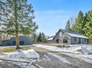 52819 Bursley Rd, New London, OH 44851