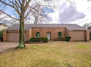 702 Saint Andrews Rd, Humble, TX 77339