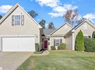 319 Stillwater Ct, Simpsonville, SC 29681