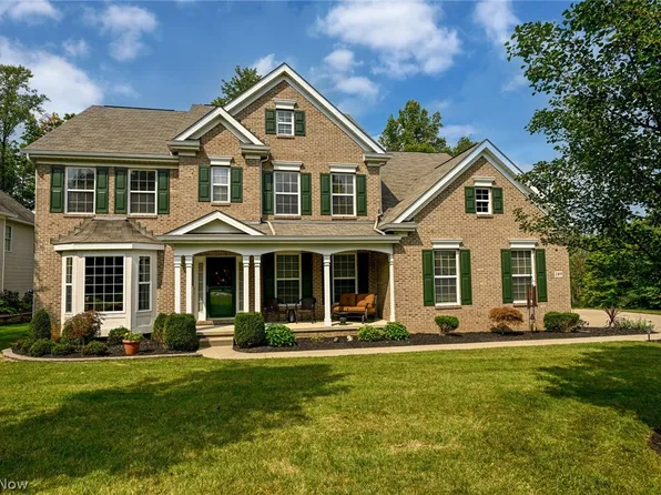 289 Jade Blvd, Streetsboro, OH 44241