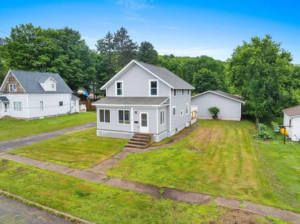 217 Birch St, Niagara, WI 54151