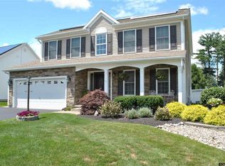 16 Gabriel Way, Albany, NY 12205