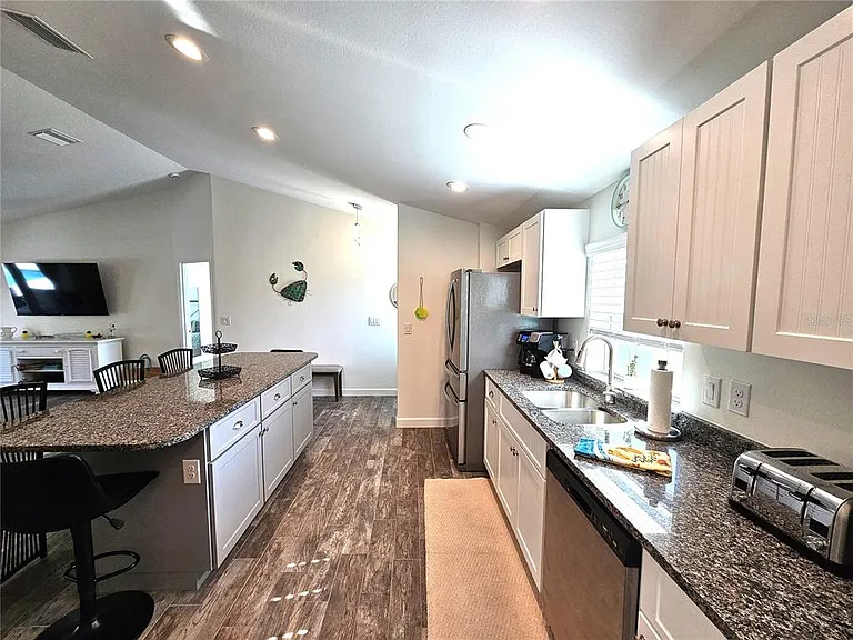 7436 Michael St — Photo 10